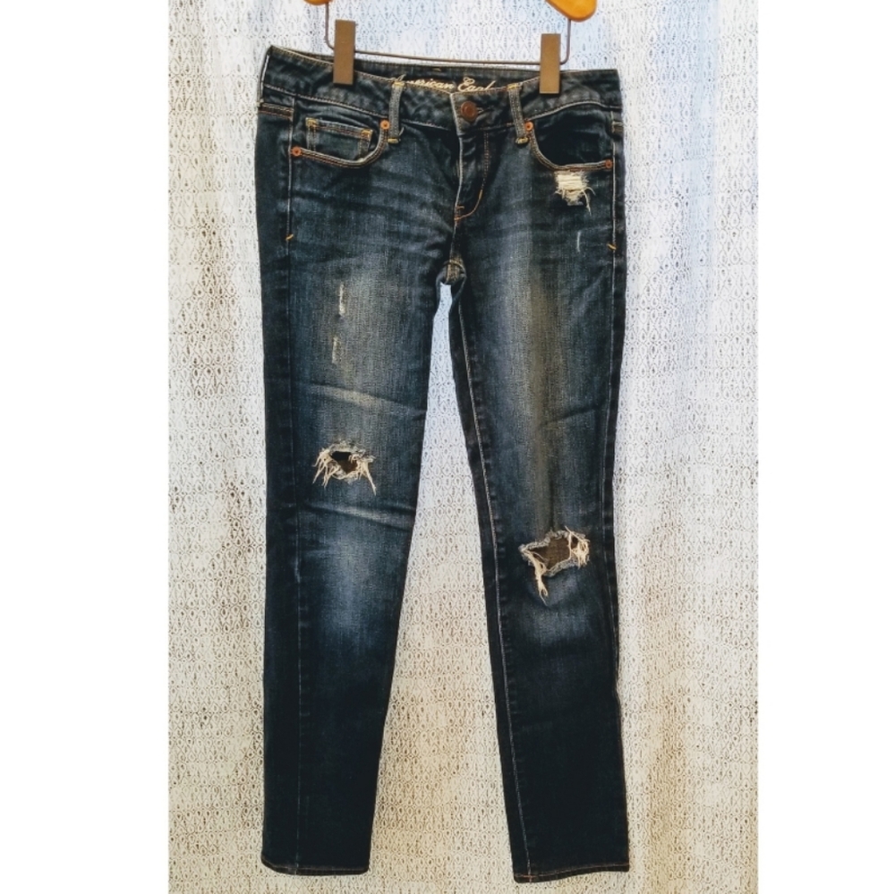 AE Dark Washed Distressed Skinny Jeans